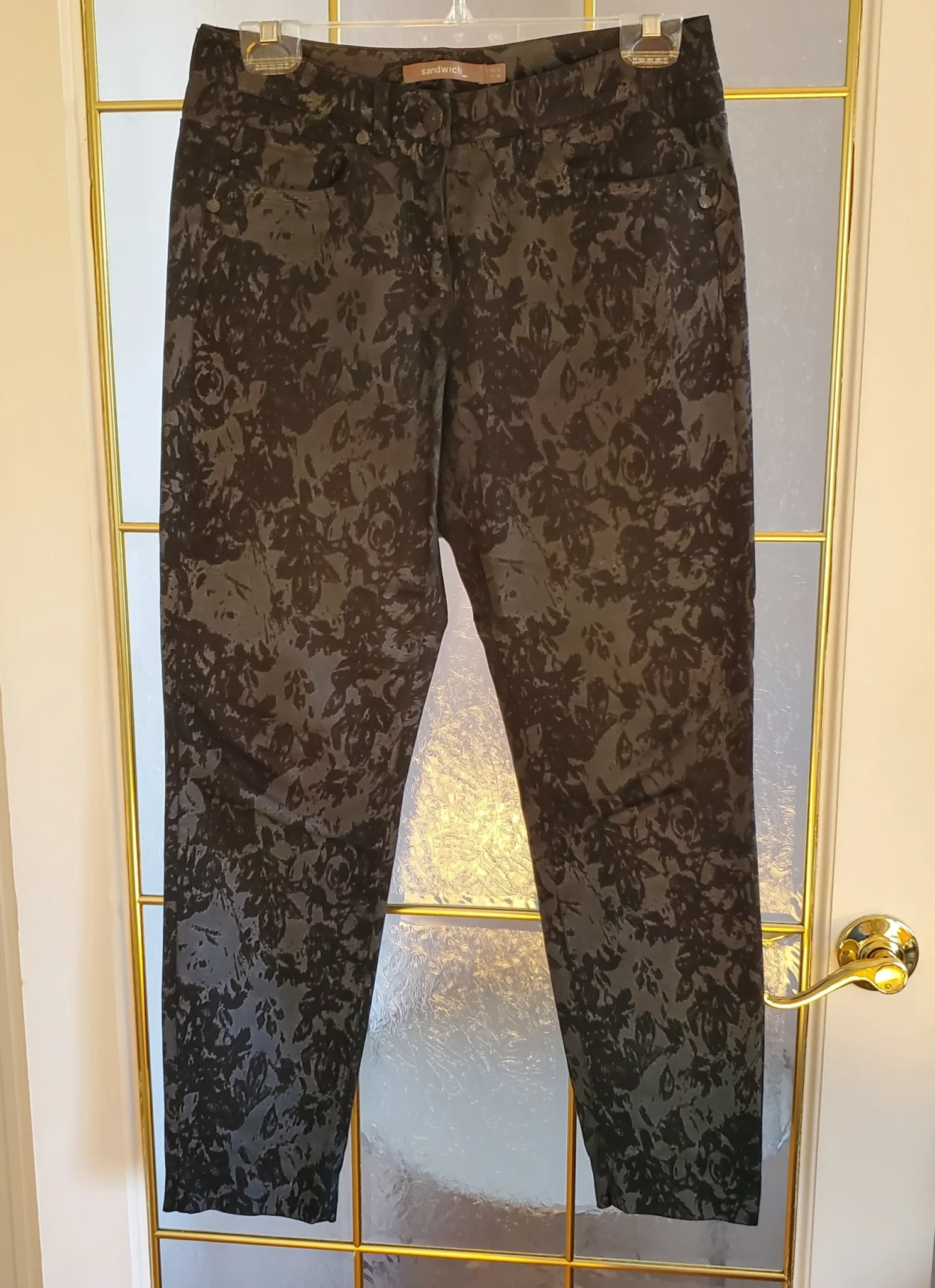 Image for Cotton and elastane trousers