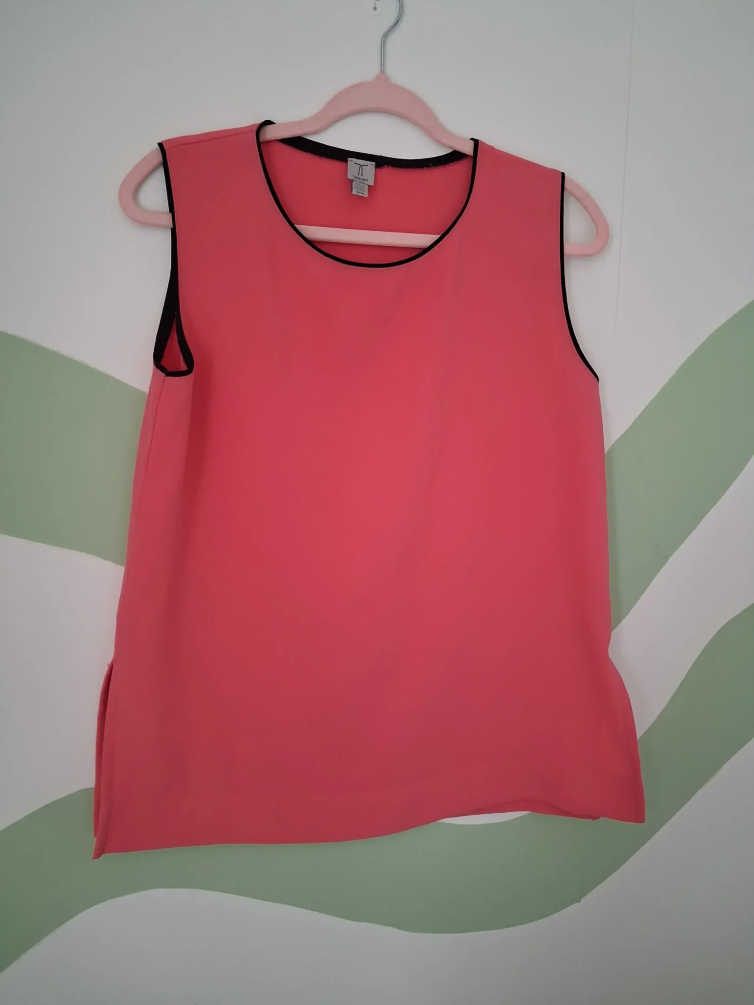 Featured image for Camisole Tristan