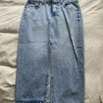 Featured thumbnail for Jupe longue en jeans