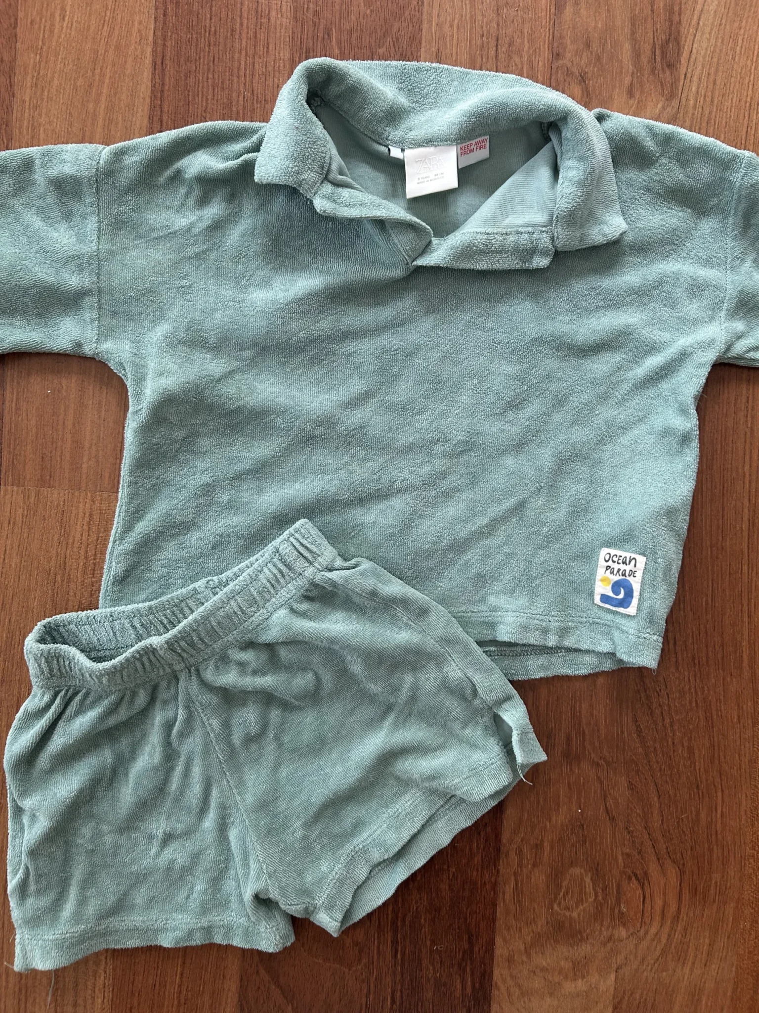 Featured image for Ensemble éponge, Zara, 3 ans