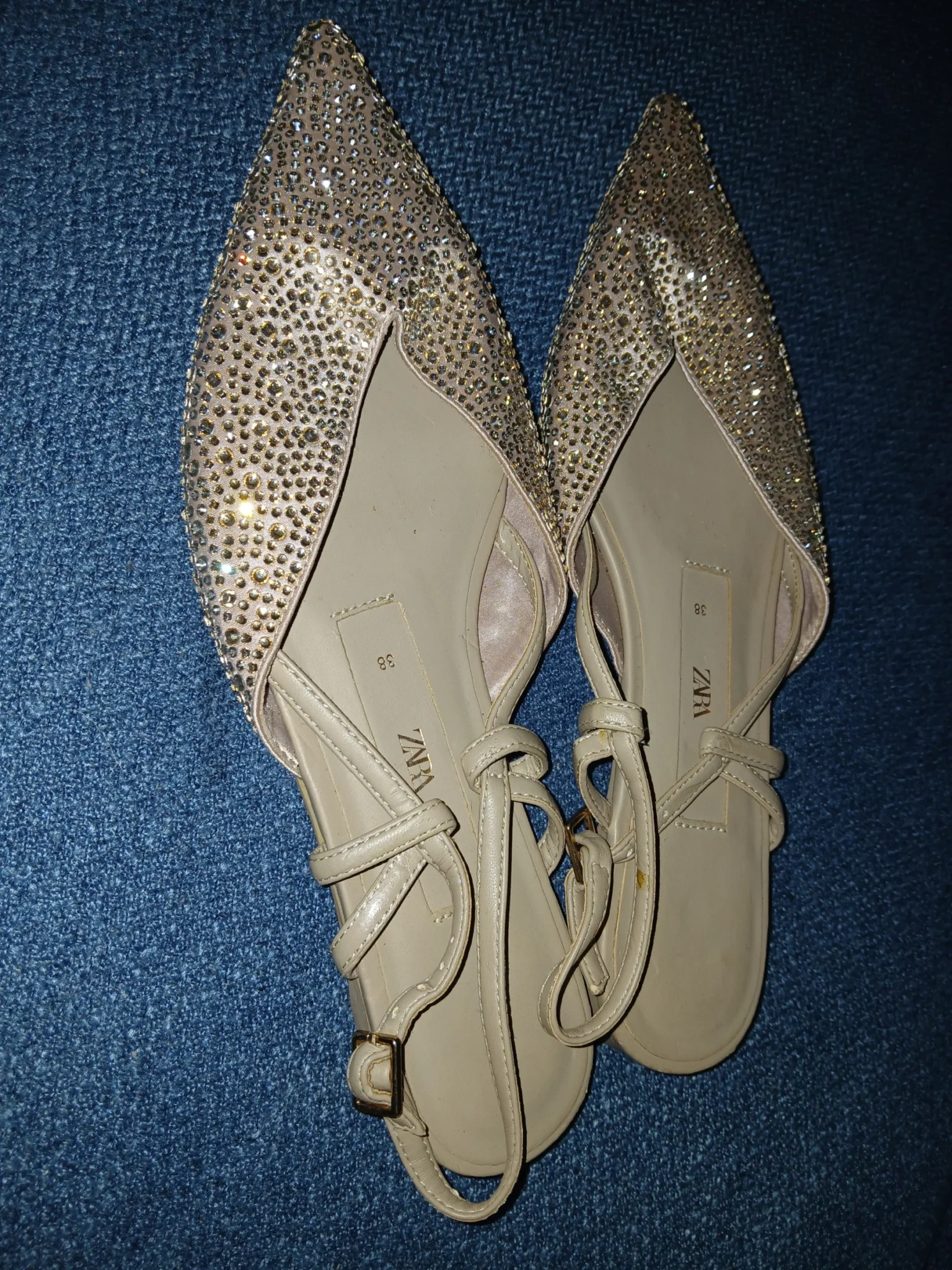 Featured image for Sandales zara