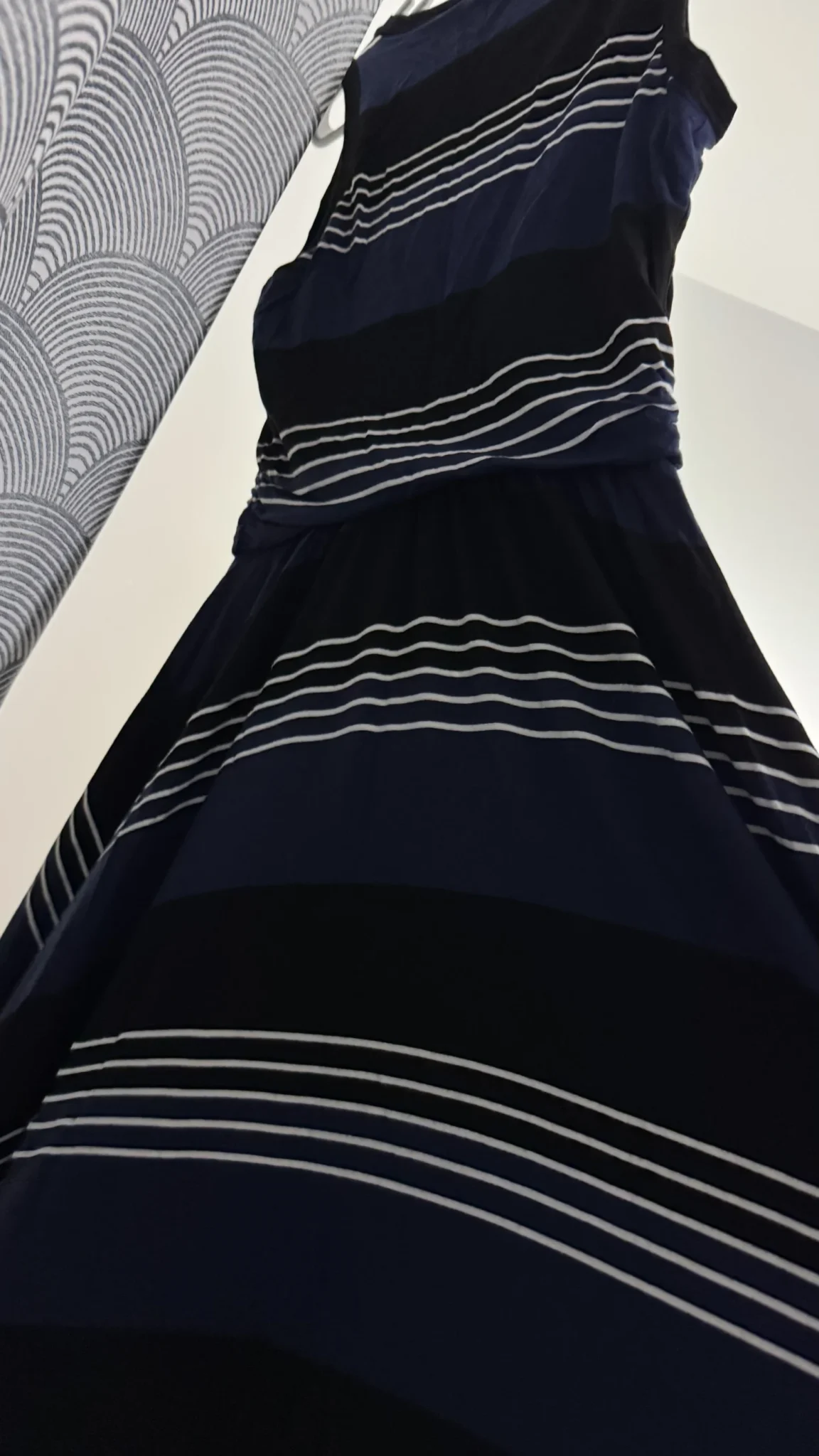 Image for Jolie robe ceintrée