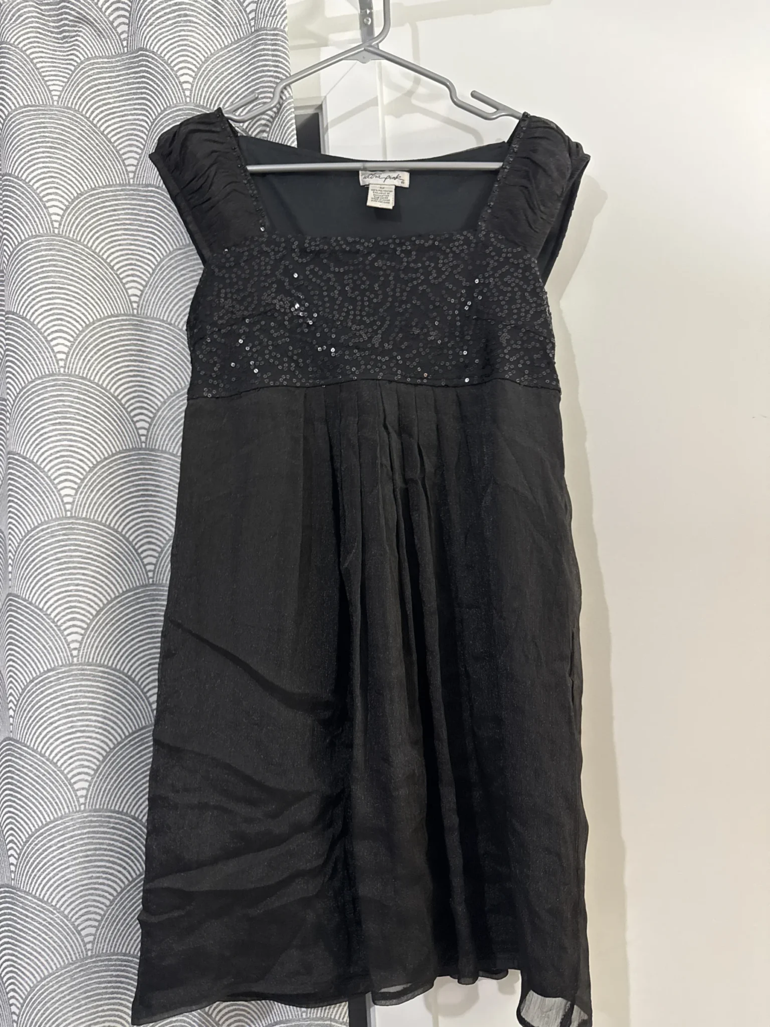 Featured image for Jolie Robe de soirée