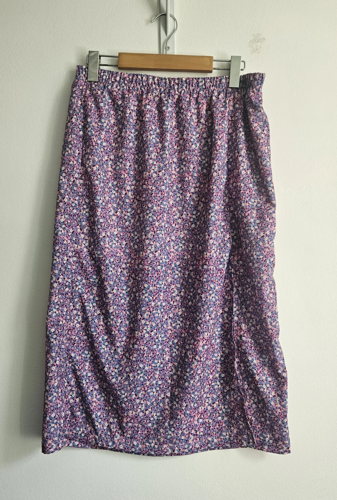 Image for 🌷Midi skirt – Daily Story