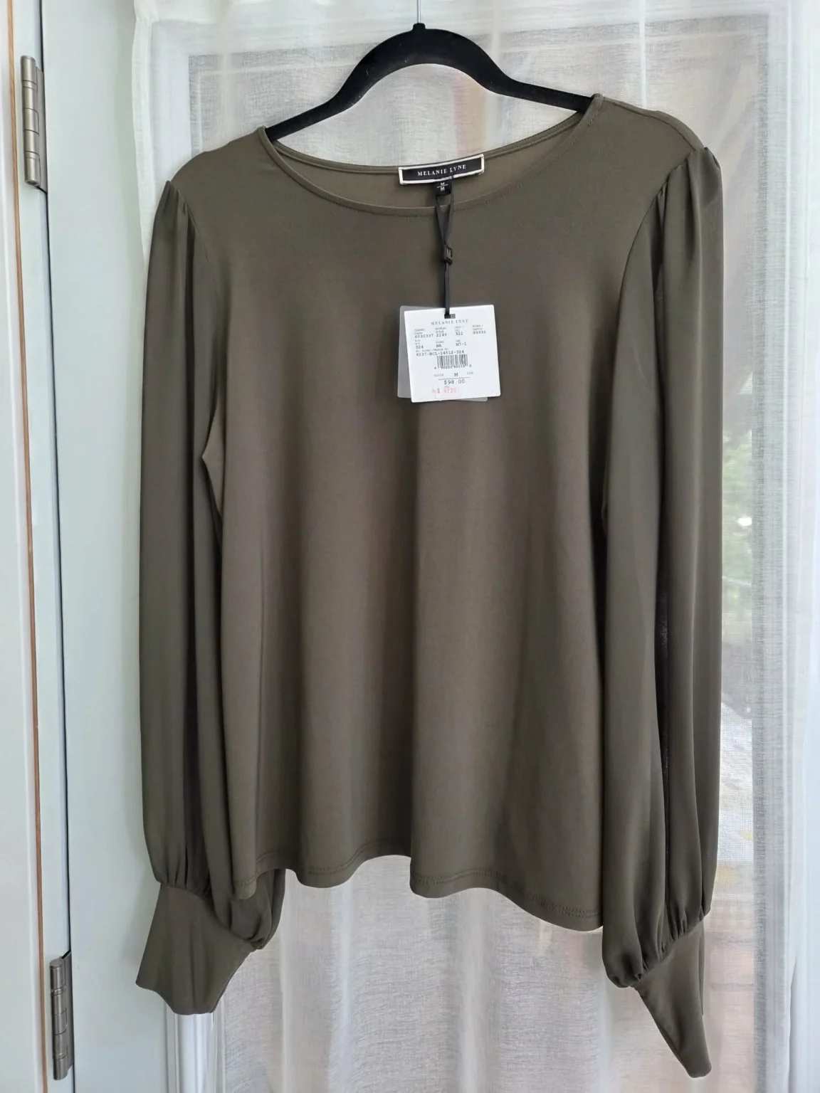 Featured image for Blouse en chiffon à manches ballon