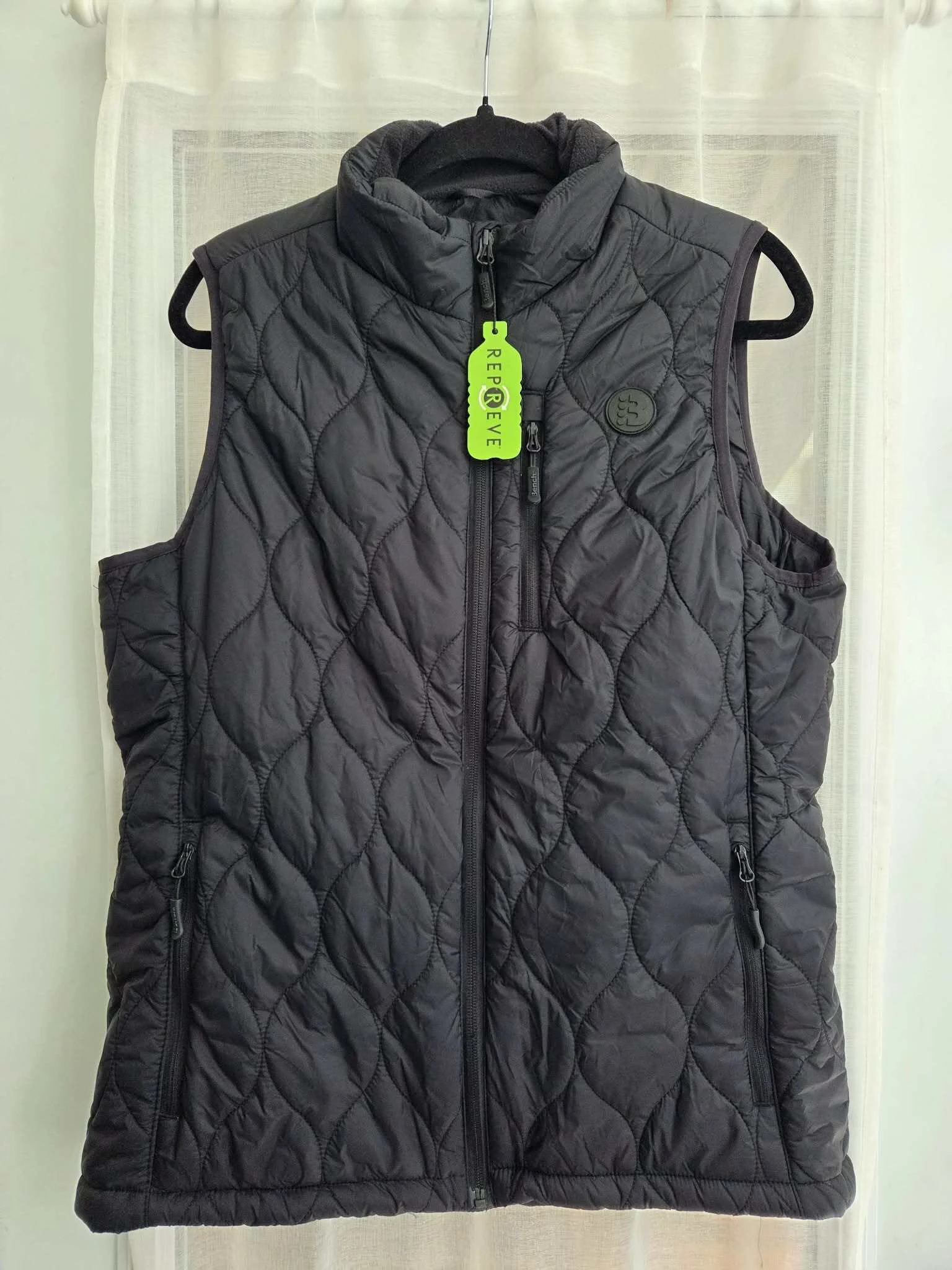 ✨Neuf ✨ Veste sans manches matelassée Bench seconde main