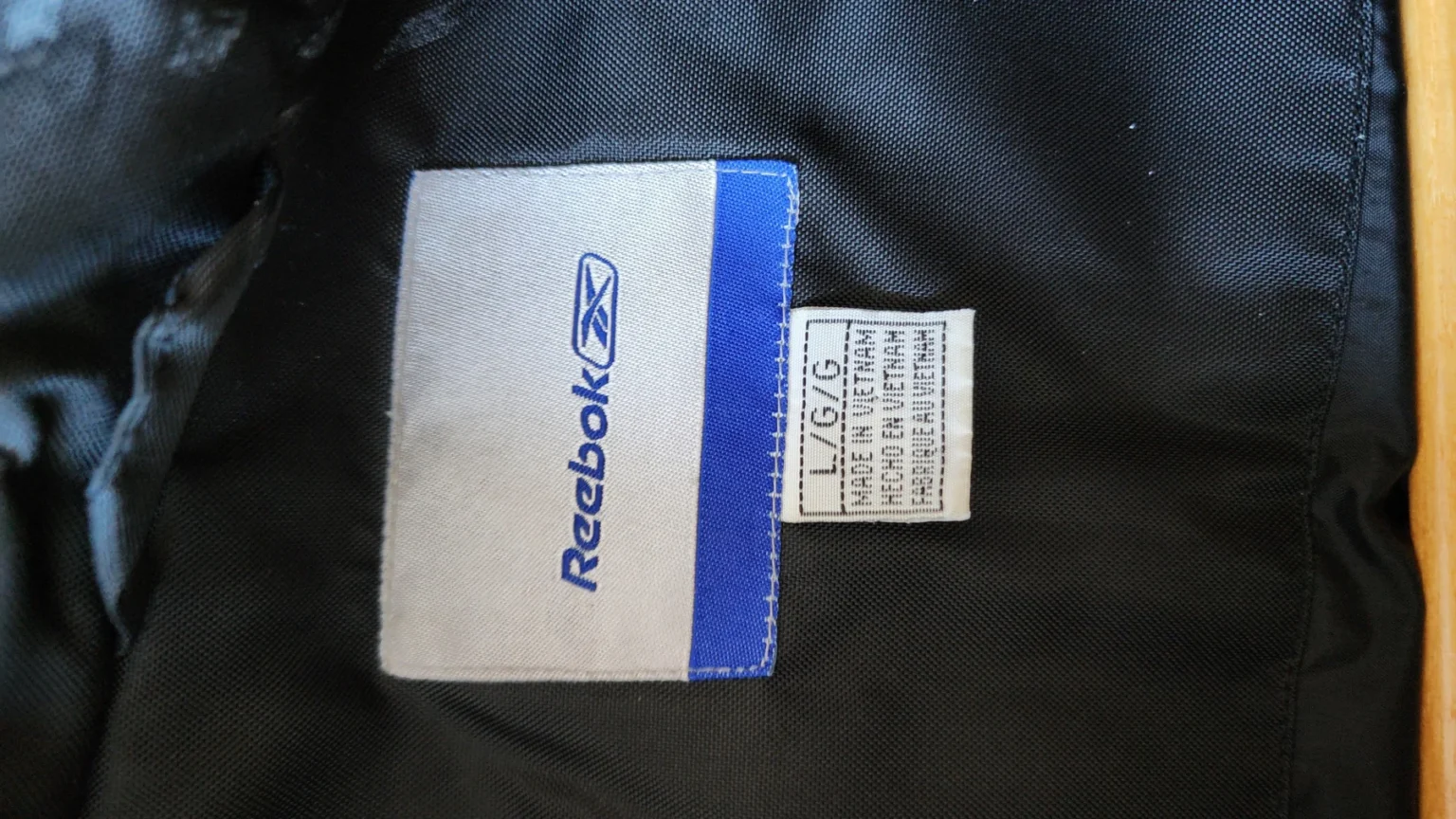 Image for VINTAGE reebok NBA Lakers bomber jacket