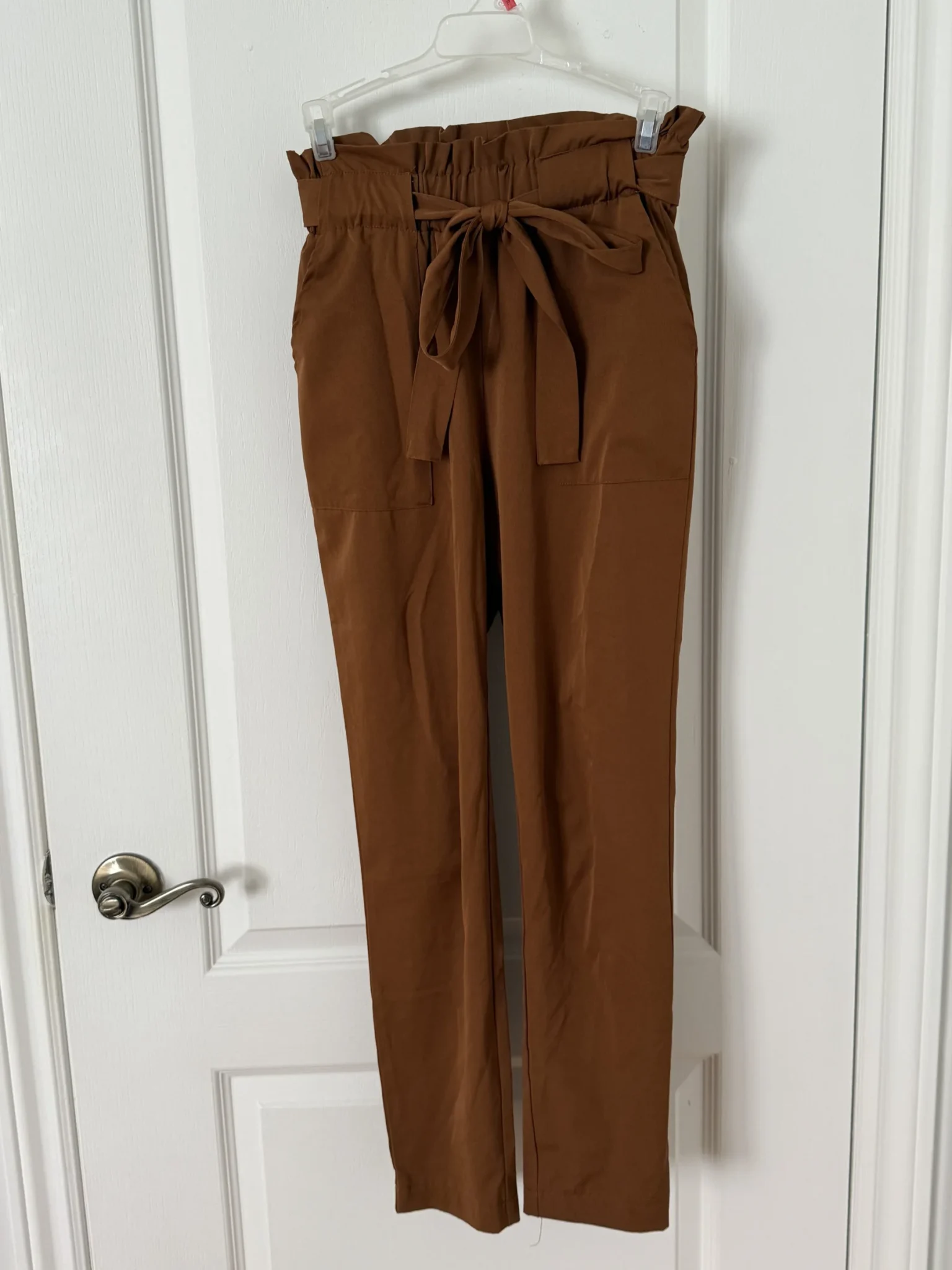 Featured image for Pantalon habillé brun