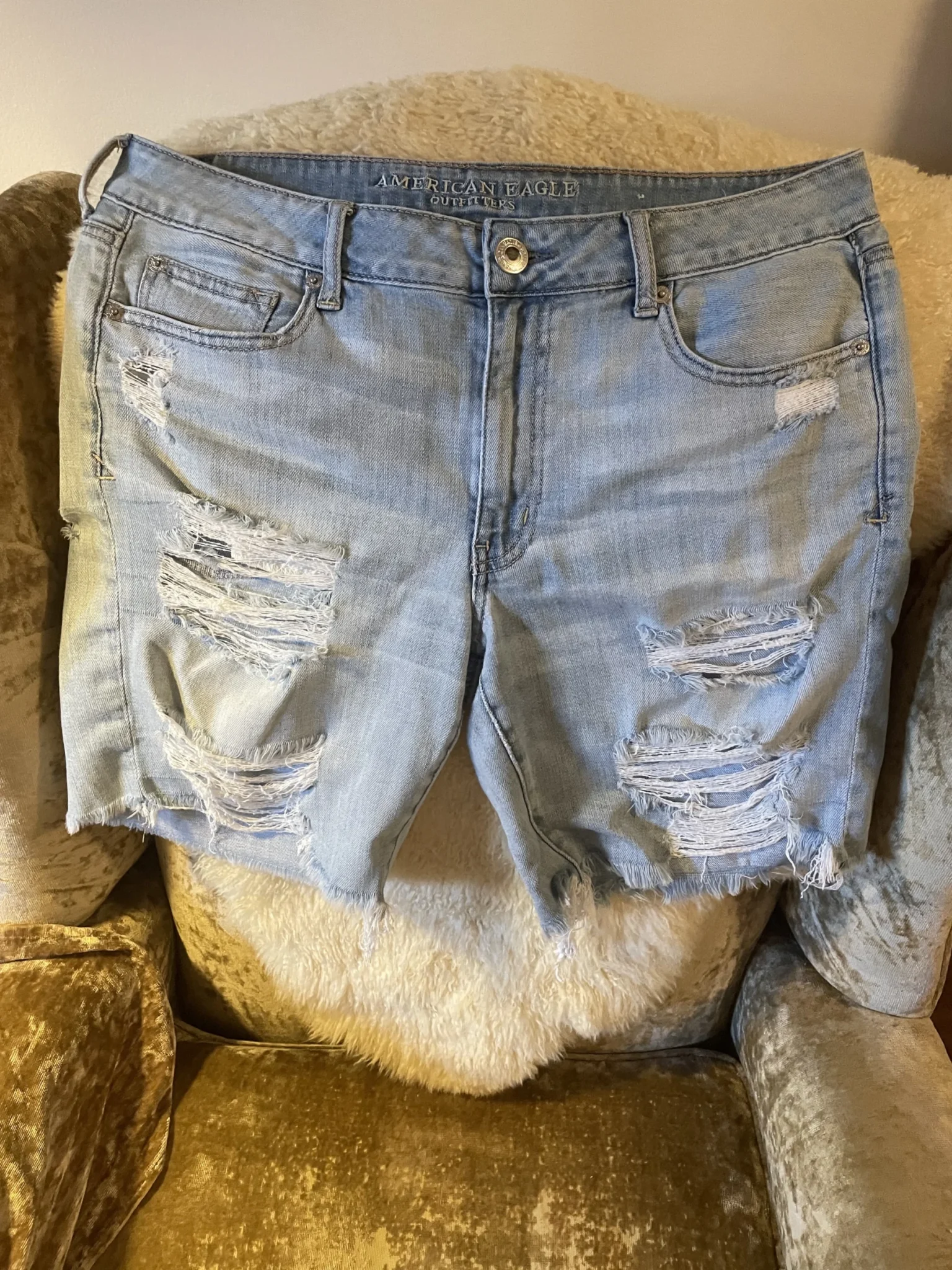 Featured image for Light blue denim jeans shorts, size 12, run large