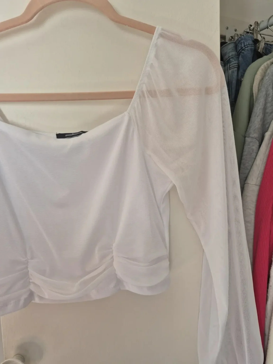 Image for Chandail blanc Small Ambiance