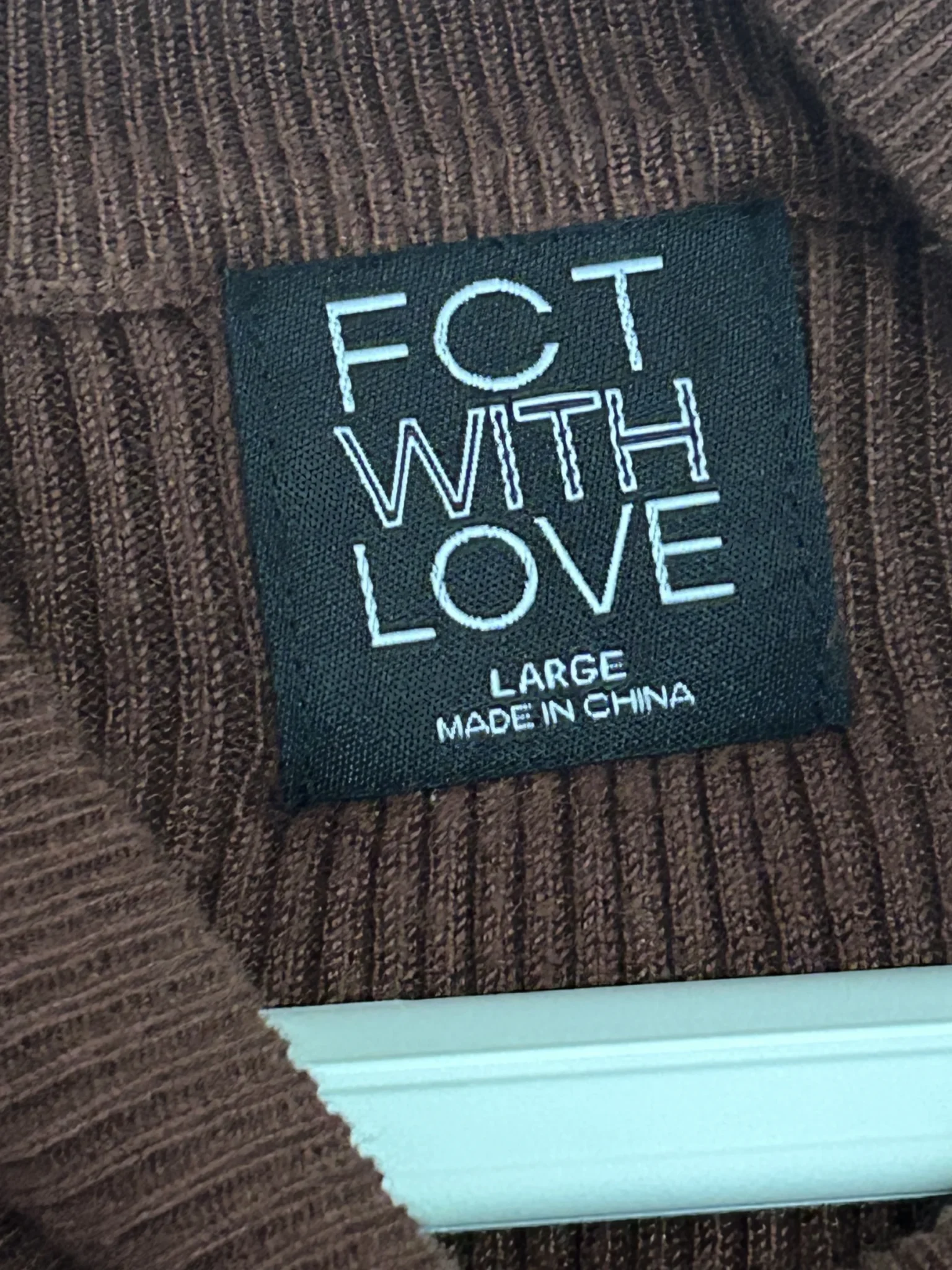 Image for Long-sleeved ribbed jumper – High neck