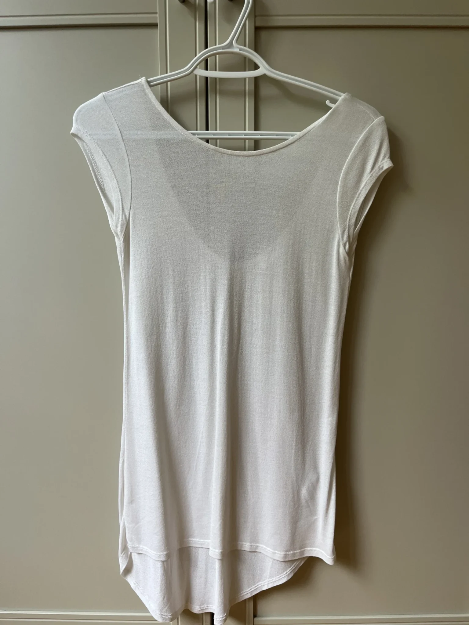 Featured image for T shirt Zara blanc