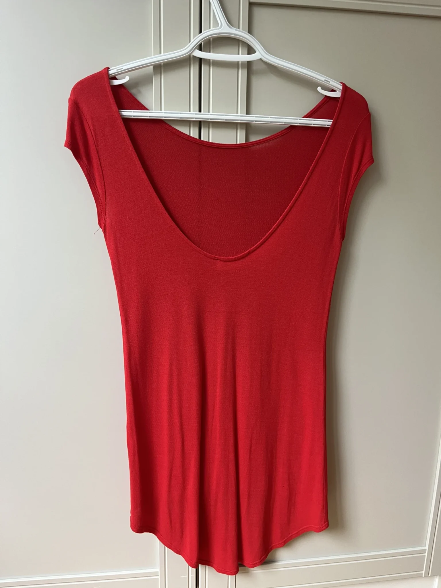 Image for T shirt Zara ouvert dans le dos