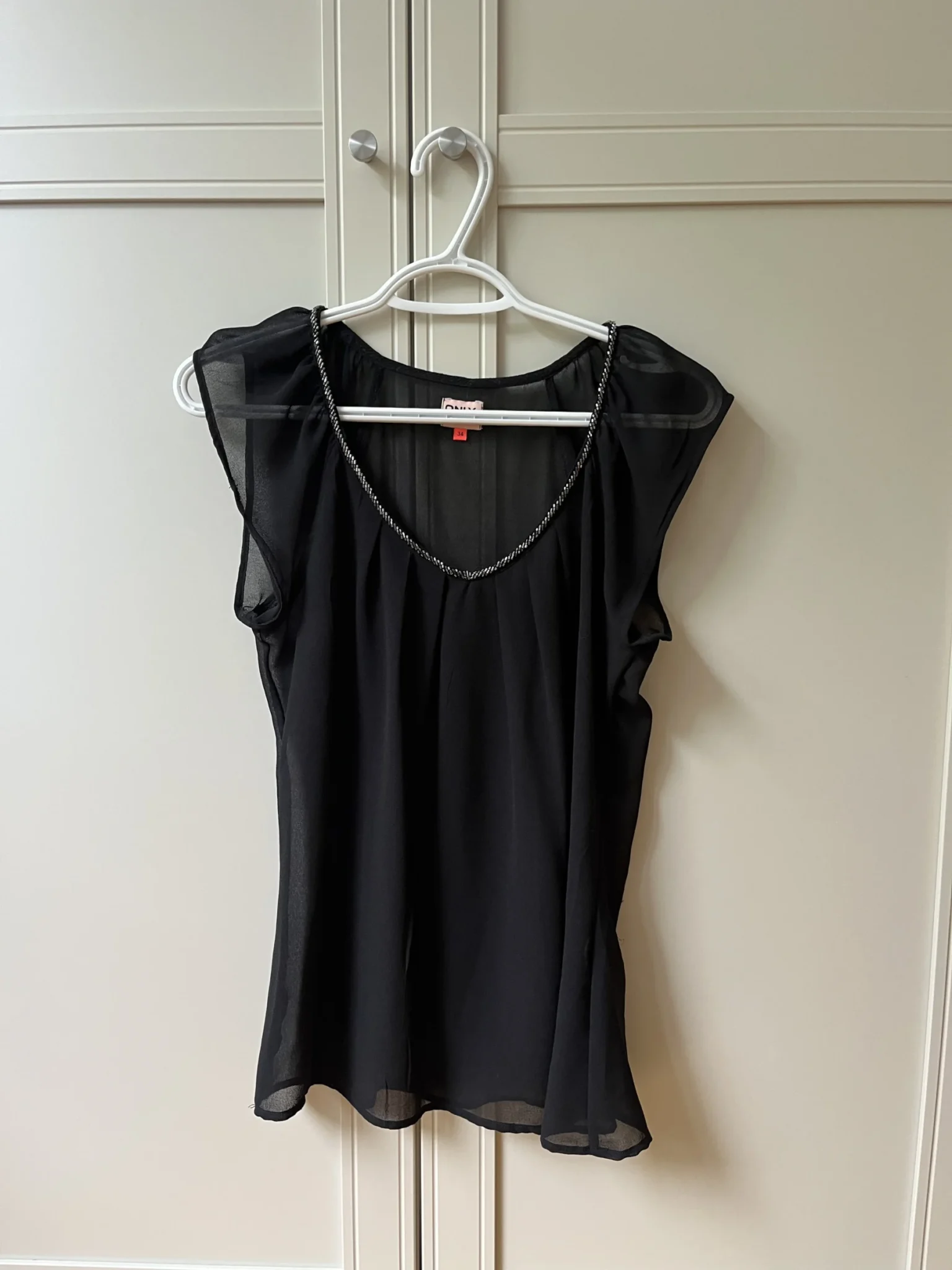 Featured image for Haut Vero Moda/Only