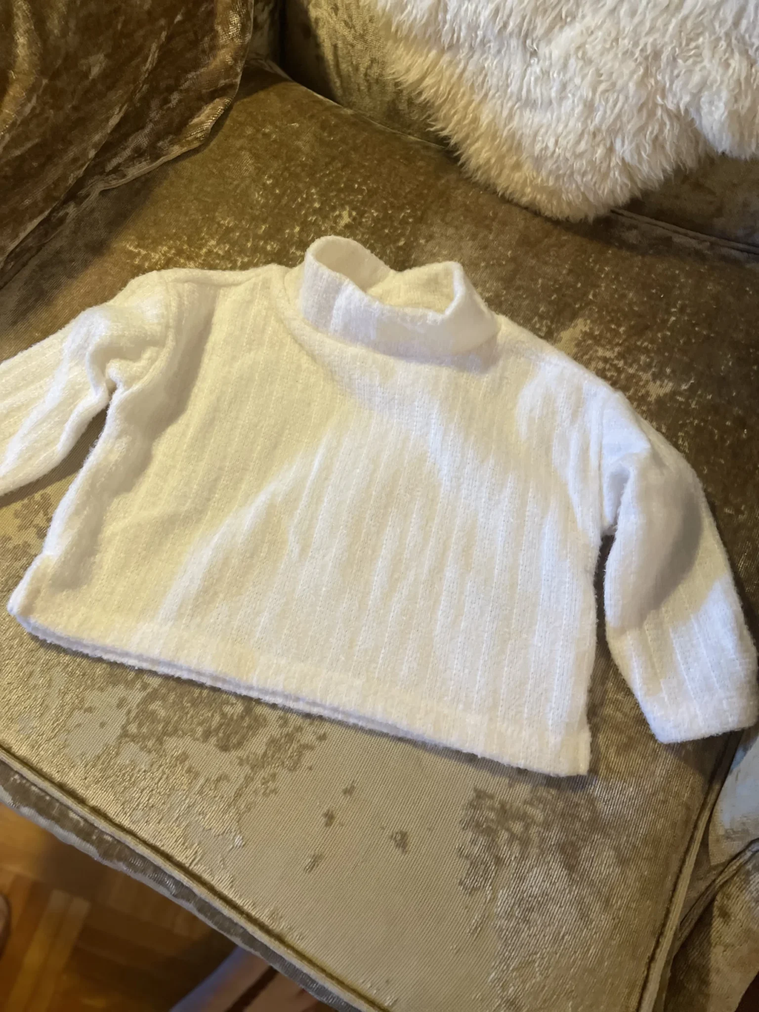 Featured image for Really cute – worn for 12 months, runs a little small