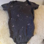 Featured thumbnail for Cache couche pyjama petit lem imparfait