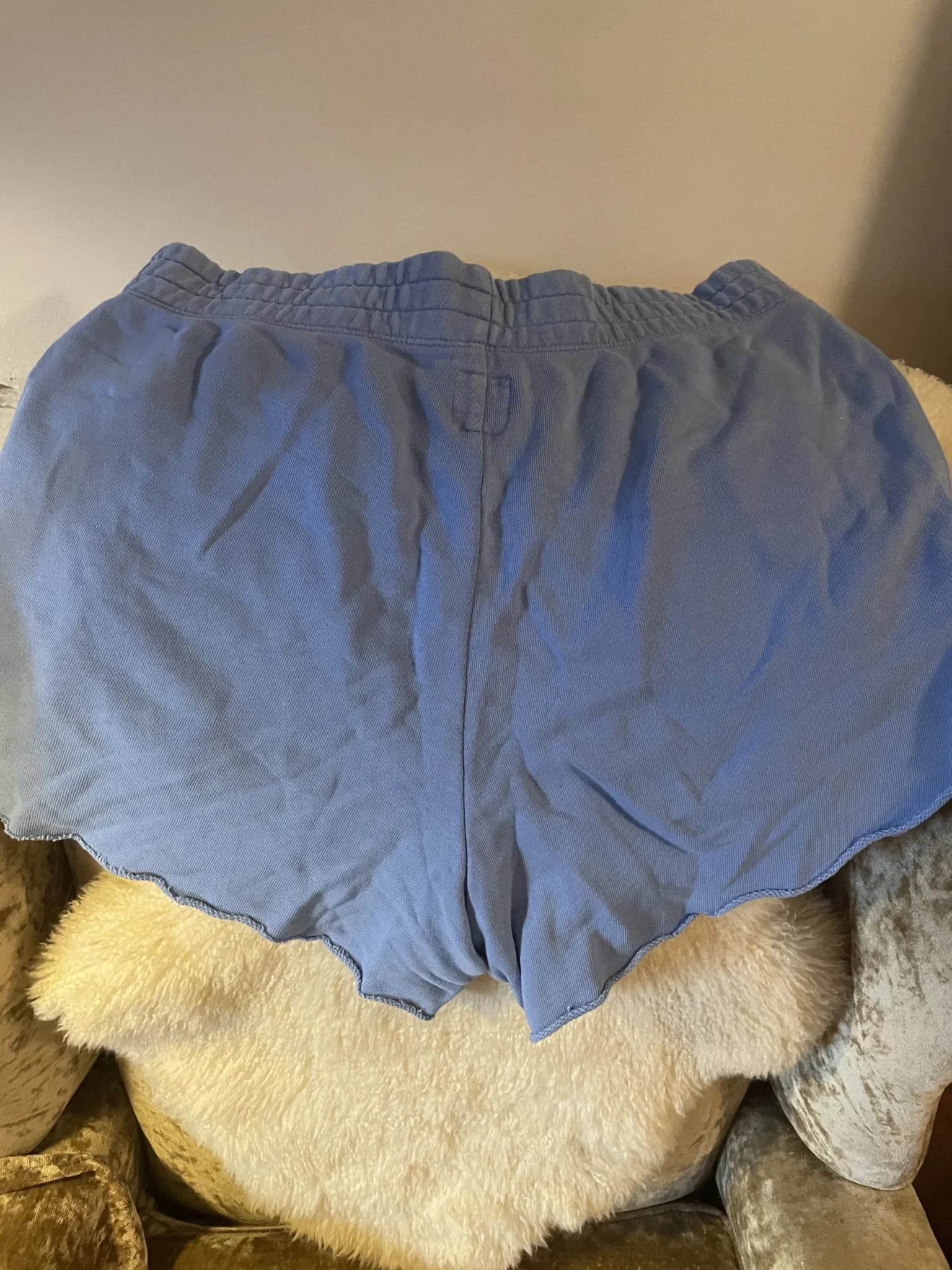 Image for Ultra-comfortable fleece-lined cotton shorts