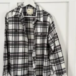 Featured thumbnail for Chemise à carreaux Tilley