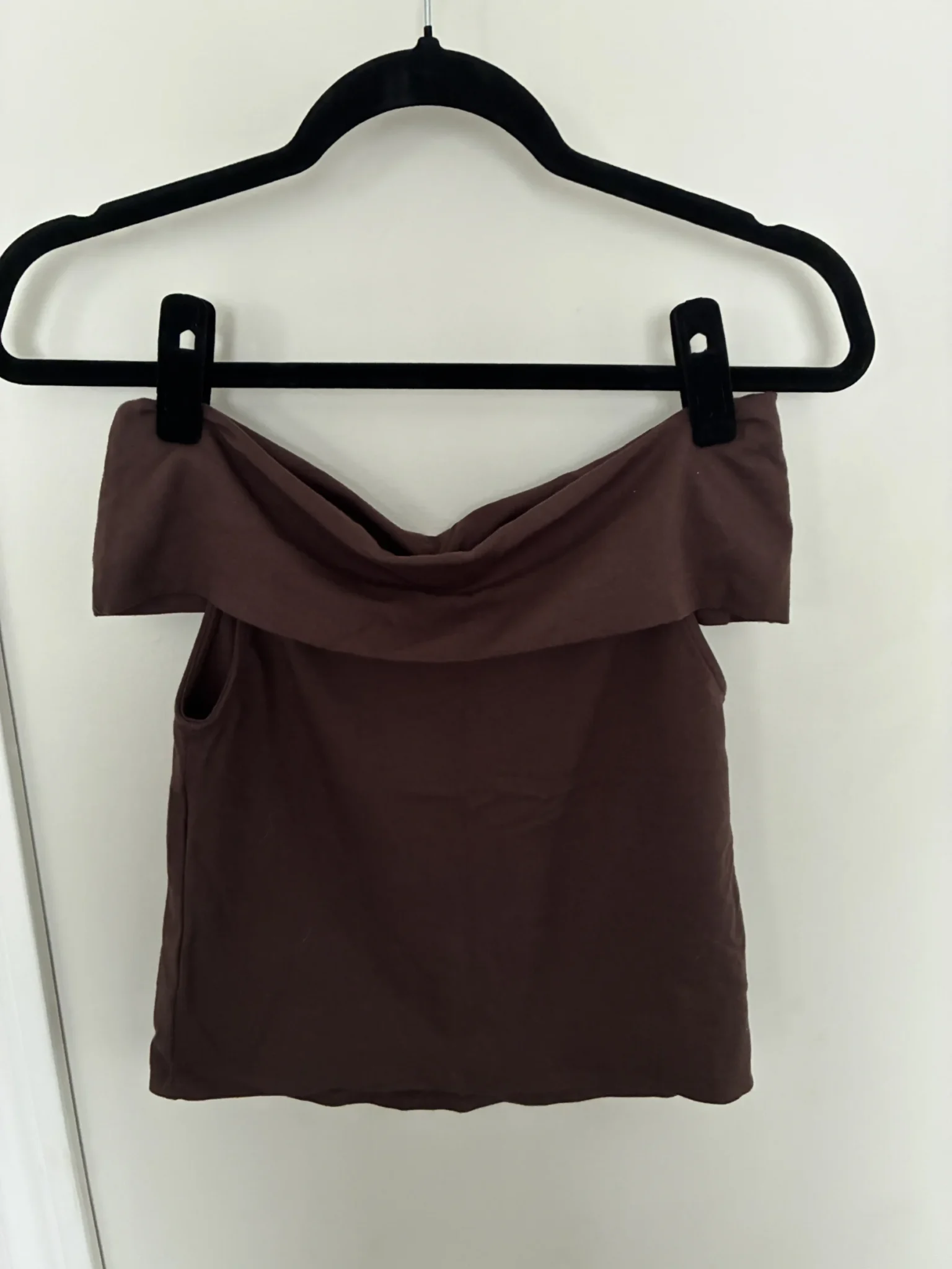 Featured image for Blouse à épaules dénudées