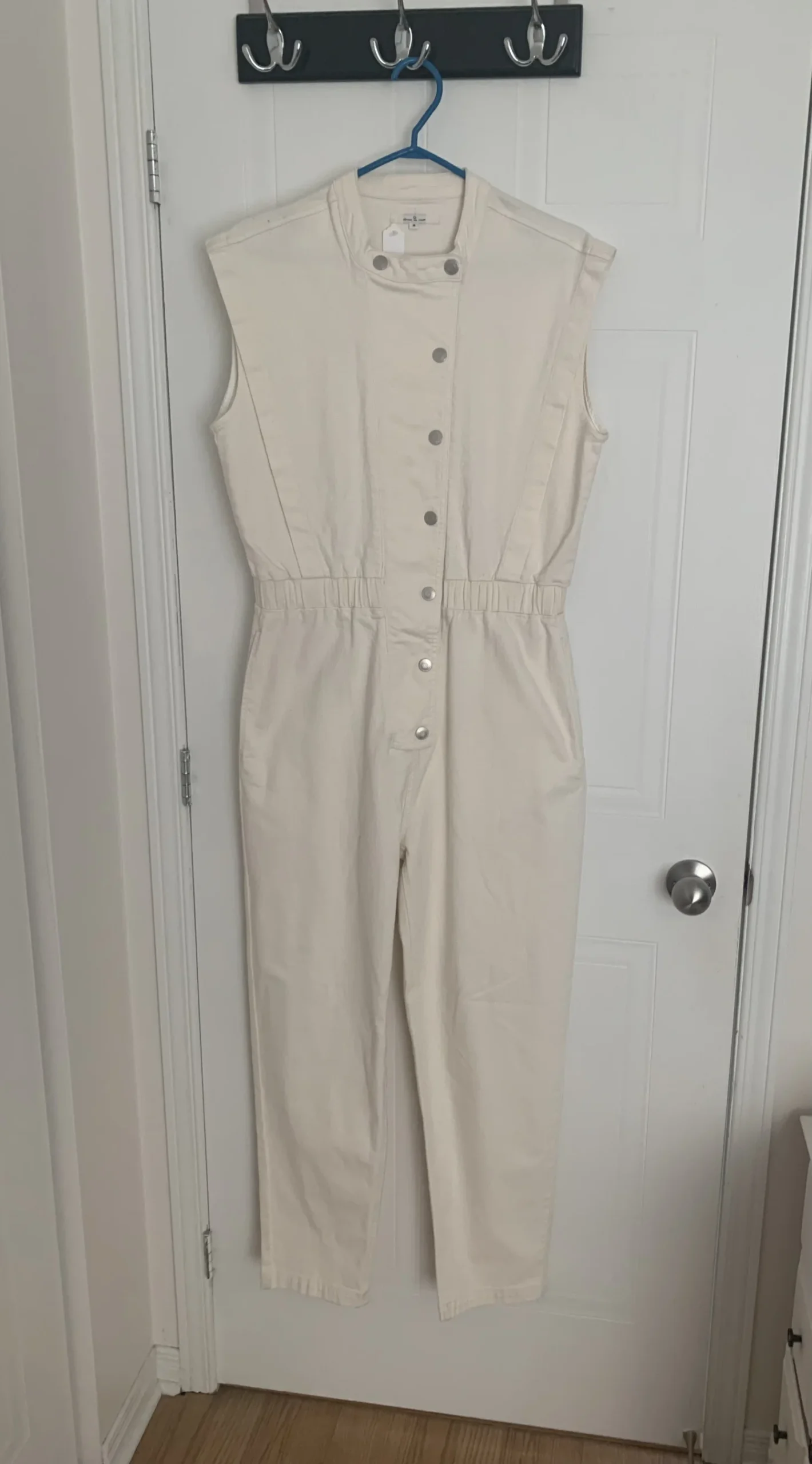 Jumpsuit en jeans sans manches - neuf *Autre seconde main