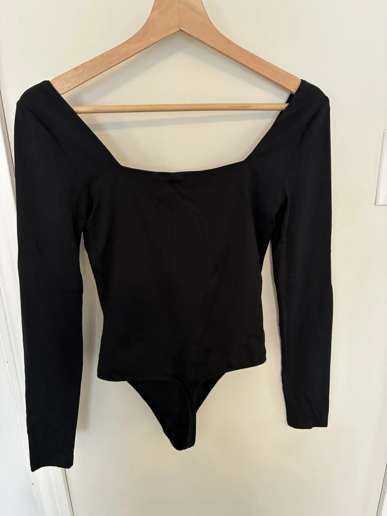 Image for Body à encolure carrée Aritzia – Noir