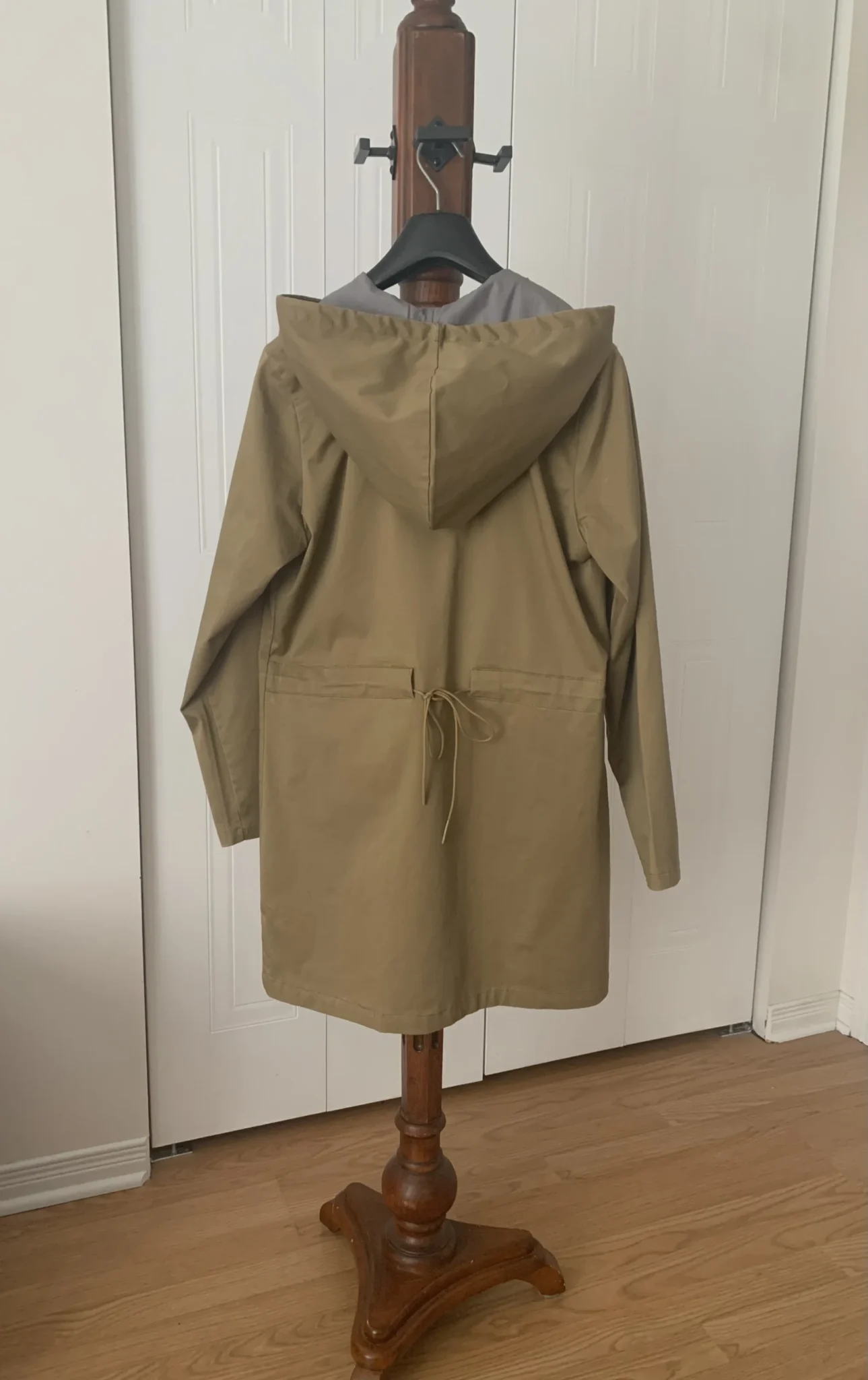 Image for Manteau Louve Design