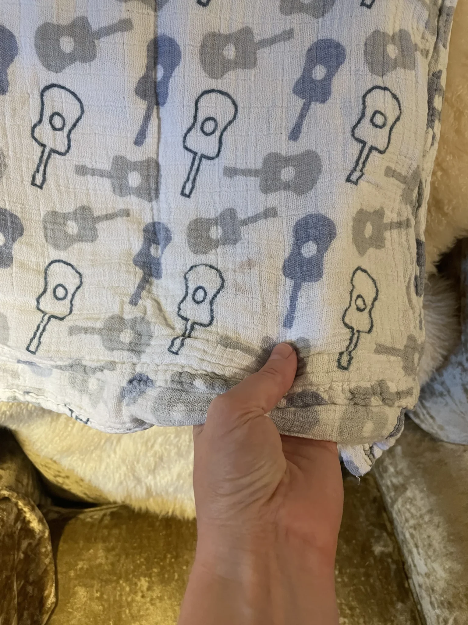 Image for Lightweight unisex baby blanket for newborns