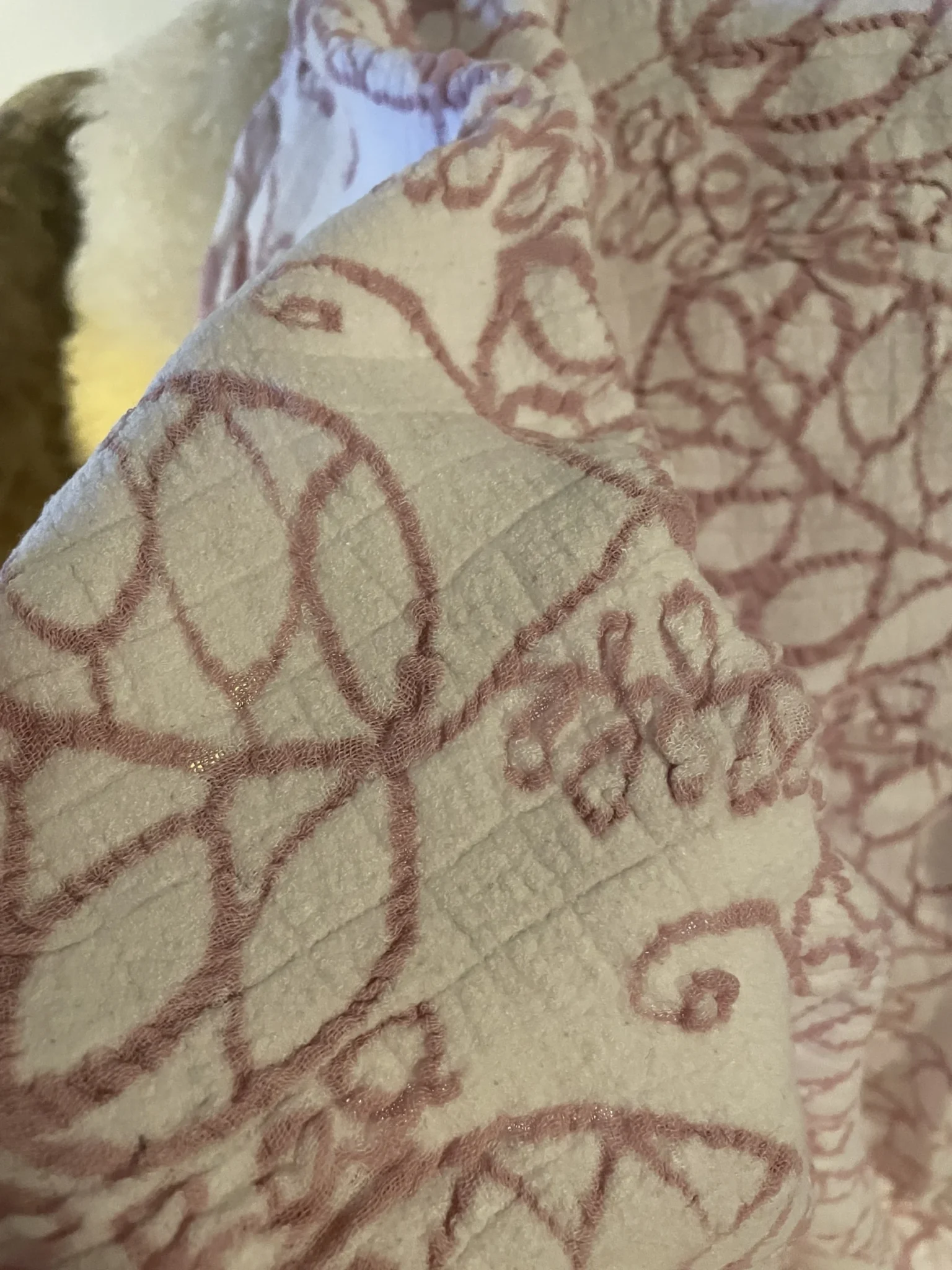 Image for Belle couverture feuilles roses bébé naissant