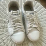 Featured thumbnail for Espadrilles Lacoste Carnaby Evo en cuir - Femmes (Taille 7.5 / 39)