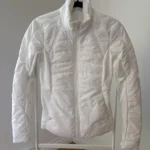 Featured thumbnail for Veste « another mile » Lululemon