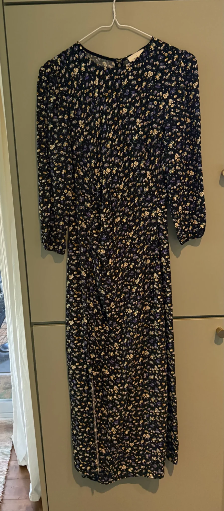 Image for Robe Thémis