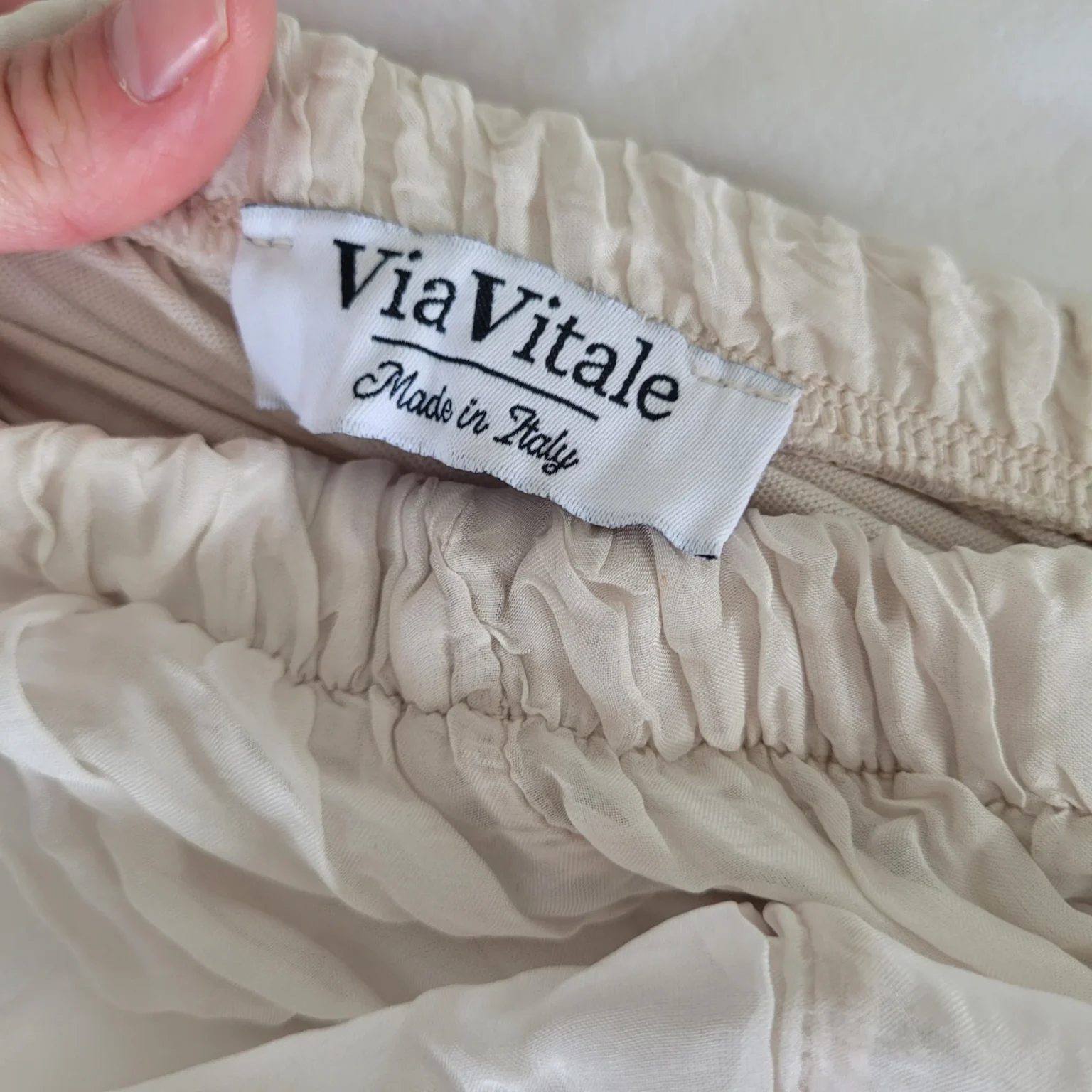 Image for ✨️ 100% Soie Pure Fabriquée en Italie - Pièce de Boutique - Jupe midi Via Vitale XL