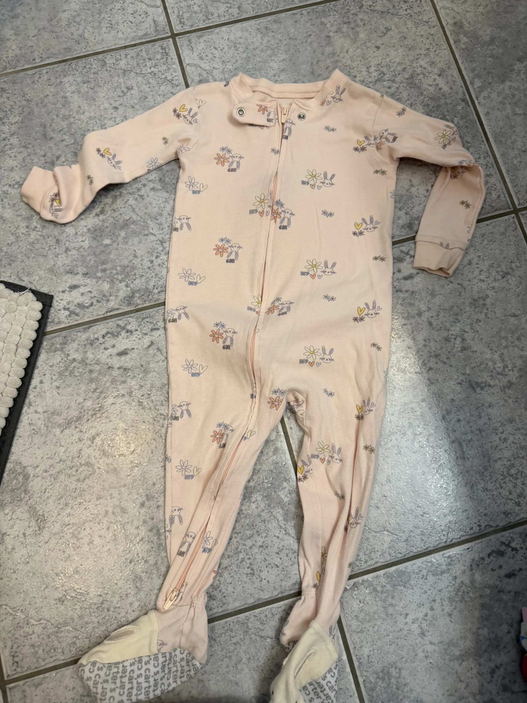 Pyjama à fleurs Carter's seconde main