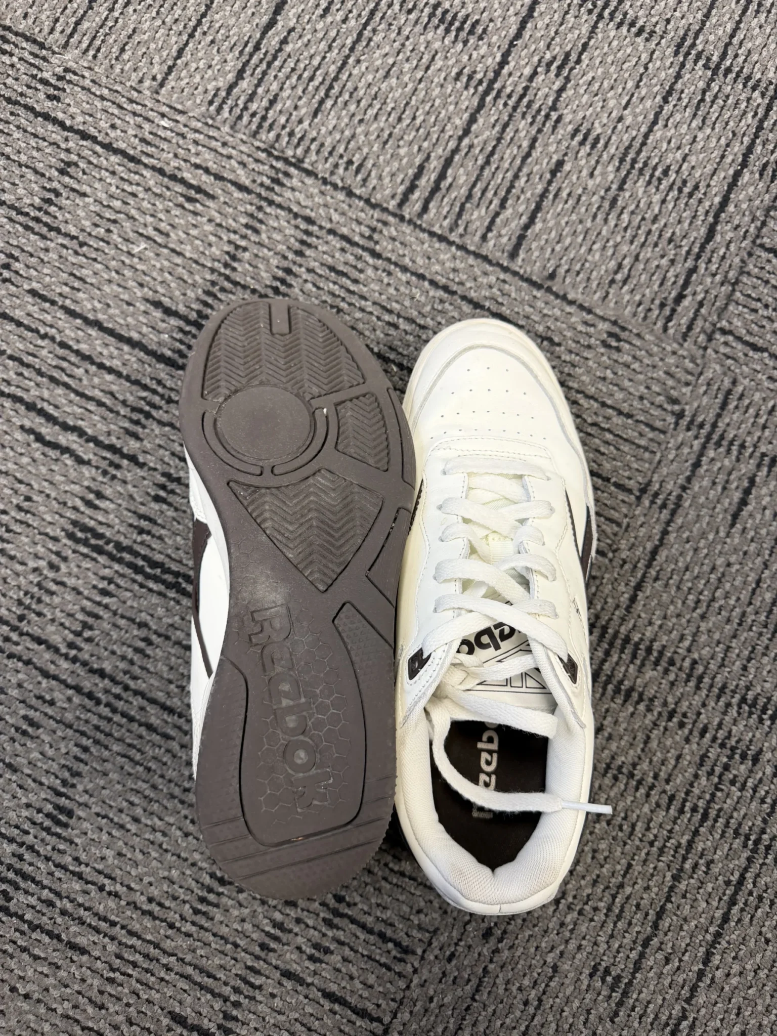 Image for Unisex shoes, size 40.5