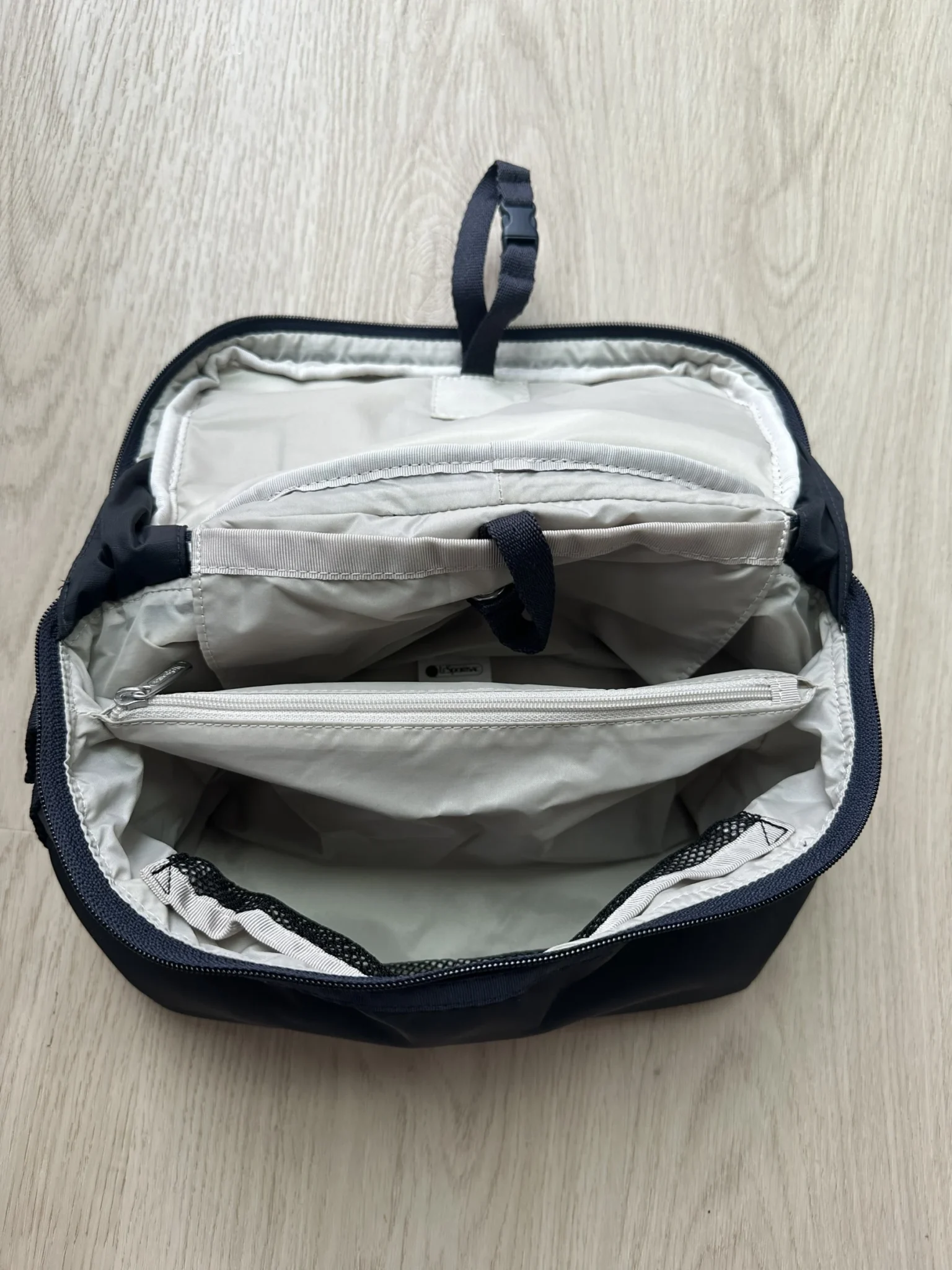 Image for LeSportSac Train Case – Navy