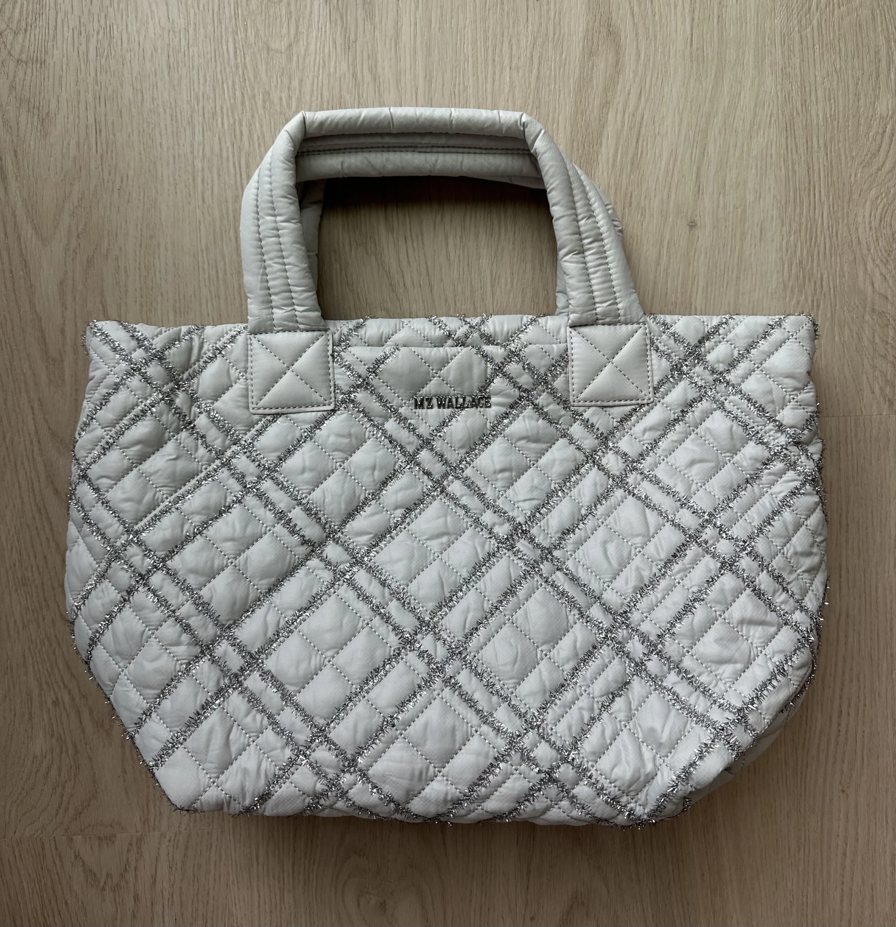 MZ Wallace Frost Tinsel Small Metro Tote *Autre seconde main