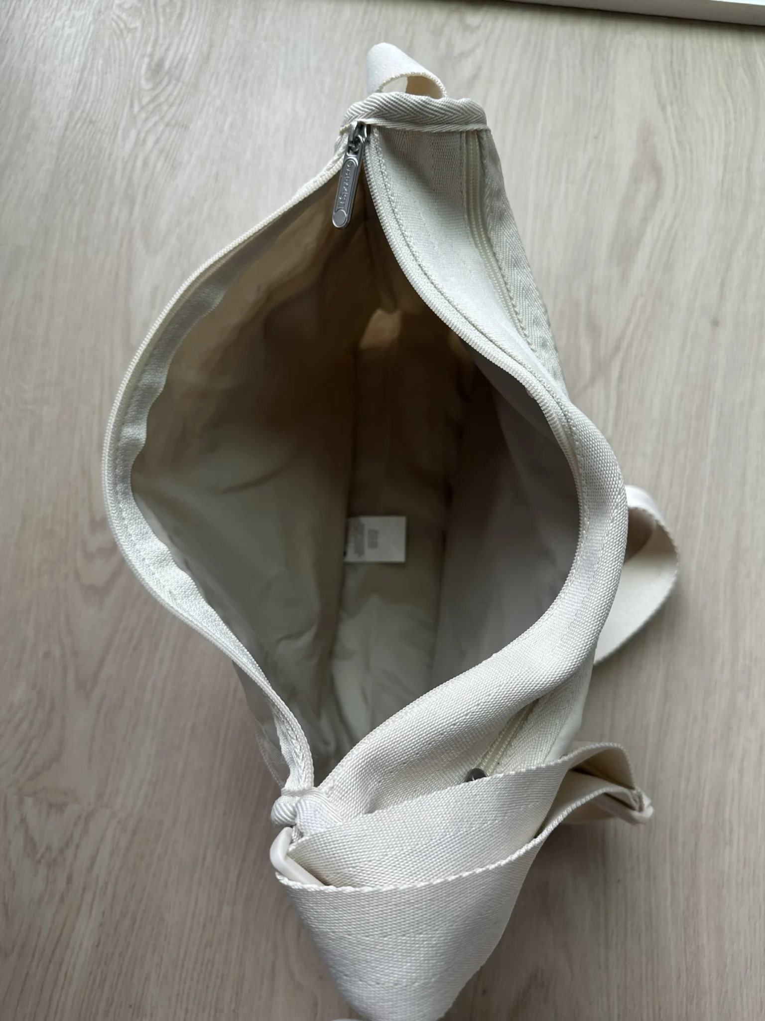 Image for LeSportSac Deluxe Everyday Bag Beige