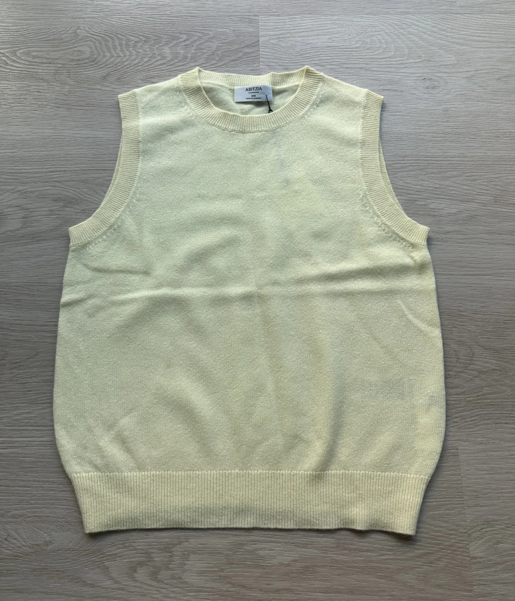 Aritzia Cashmere Crew Vest 2XS Aritzia seconde main
