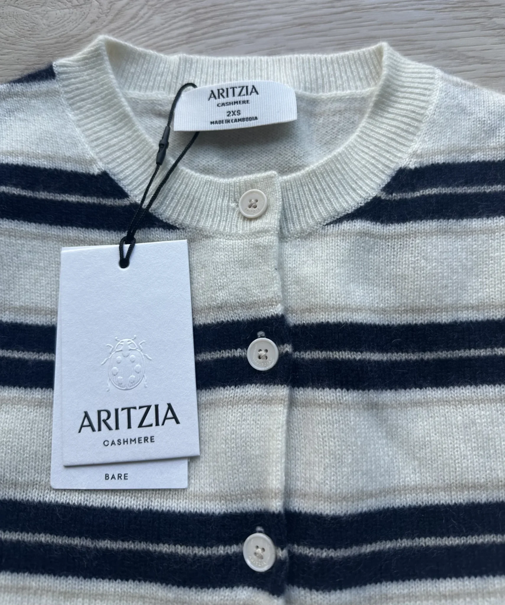 Image for Aritzia Cashmere Short Sleeve Crew 2XS
