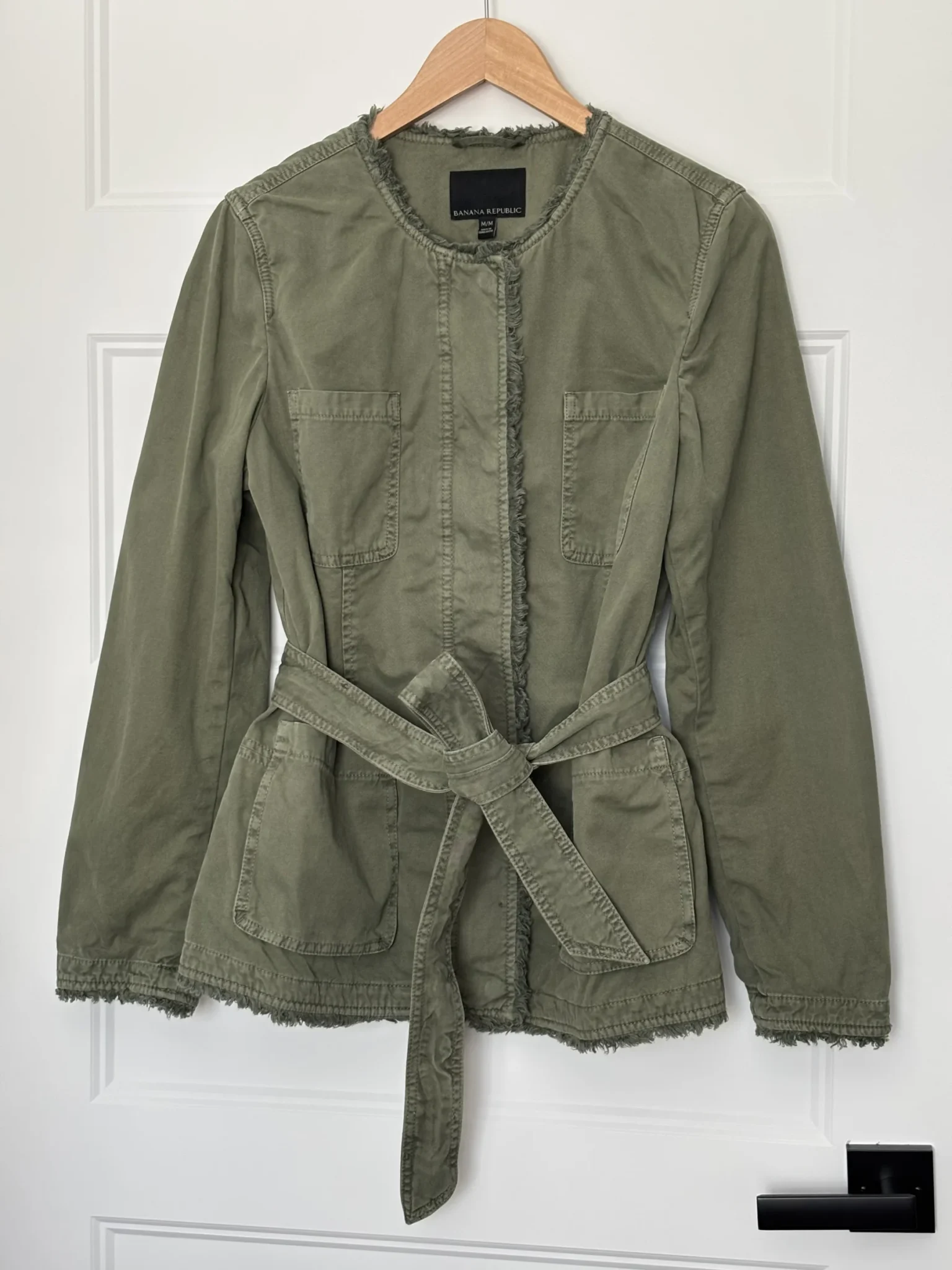 Featured image for New ✨ Little khaki-green mid-season coat