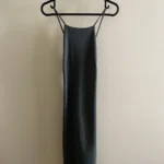 Featured thumbnail for Robe sans manches à encolure montante et dos nu - Dynamite