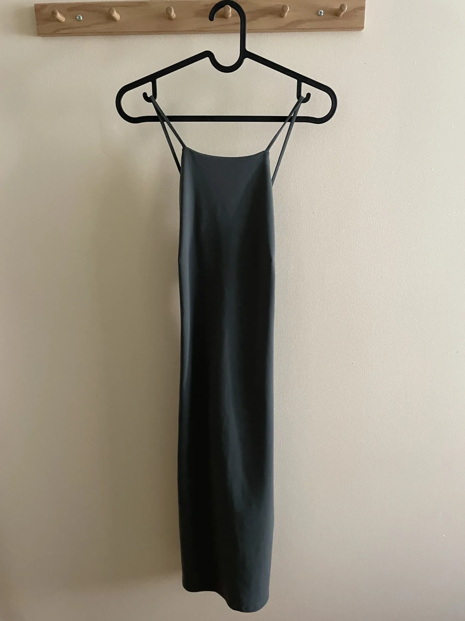 Image for Robe sans manches à encolure montante et dos nu - Dynamite