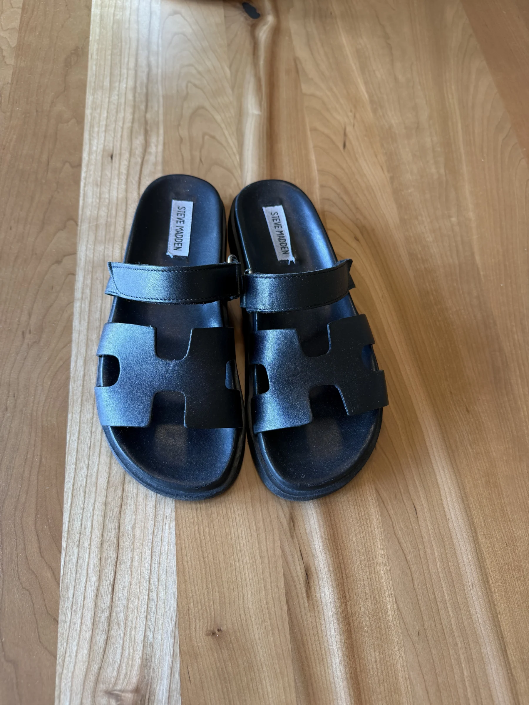 Sandale en cuir noir Steve Madden seconde main