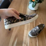 Thumbnail for Leopard-print shoes