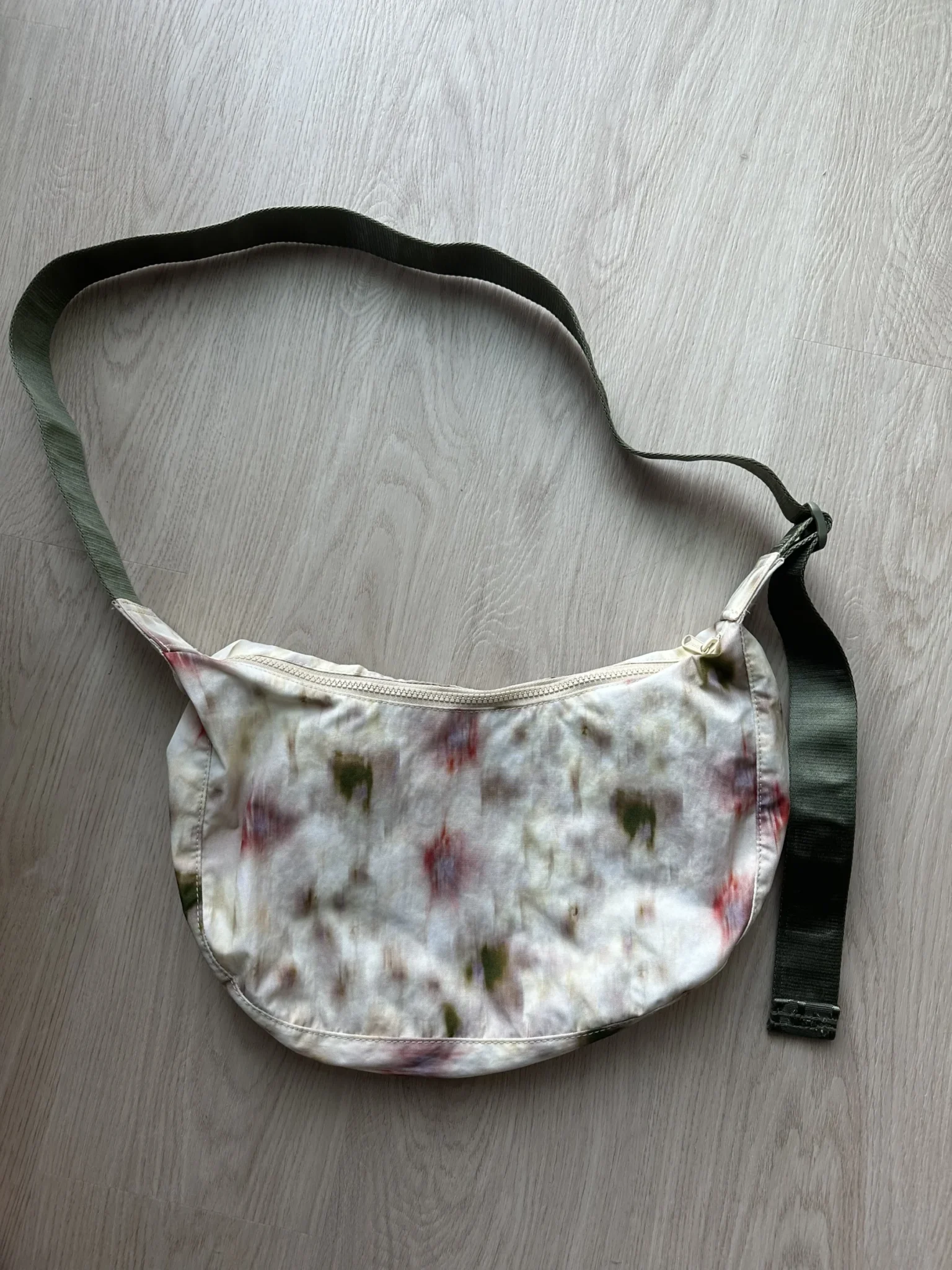 Featured image for Baggu Medium Nylon Crescent Bag