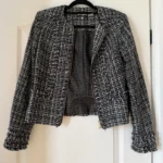 Featured thumbnail for Veste Karl Lagerfeld en tweed noir et blanche