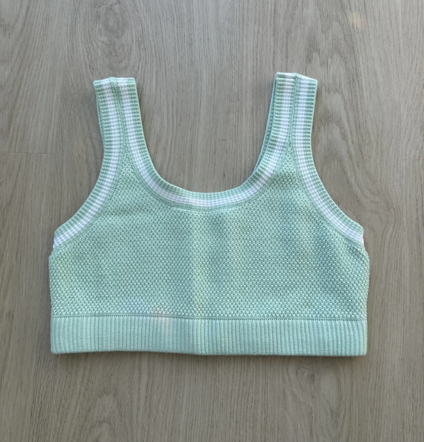 Featured image for Alo Yoga Tennis Club Knit Bra XS