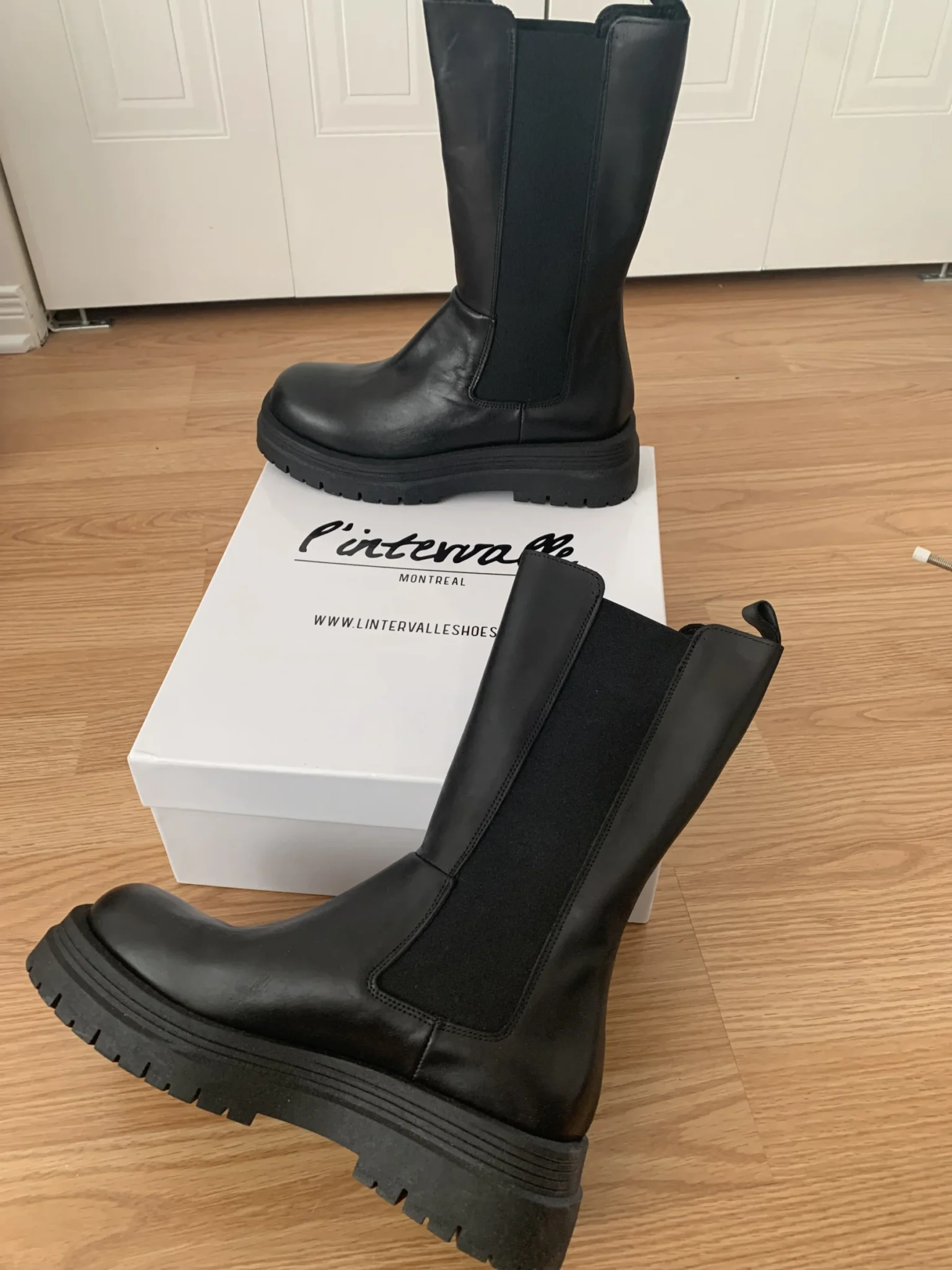 Featured image for Bottes L’intervalle - neuves