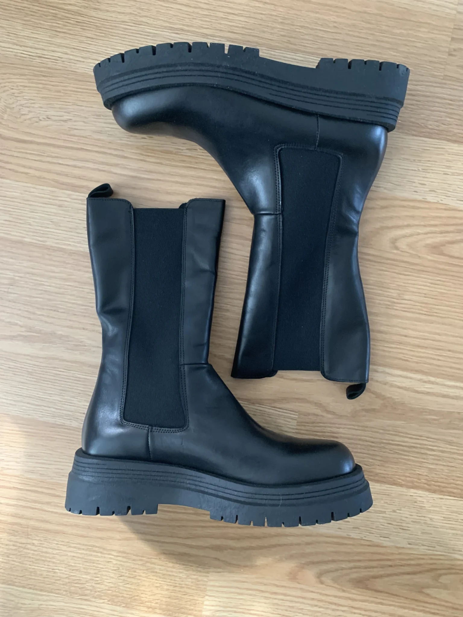Image for Bottes L’intervalle - neuves