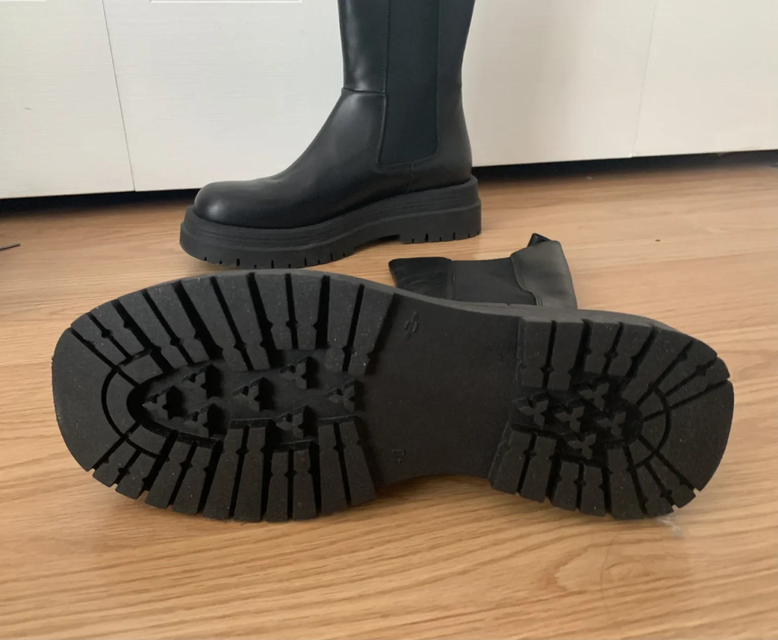 Image for Bottes L’intervalle - neuves